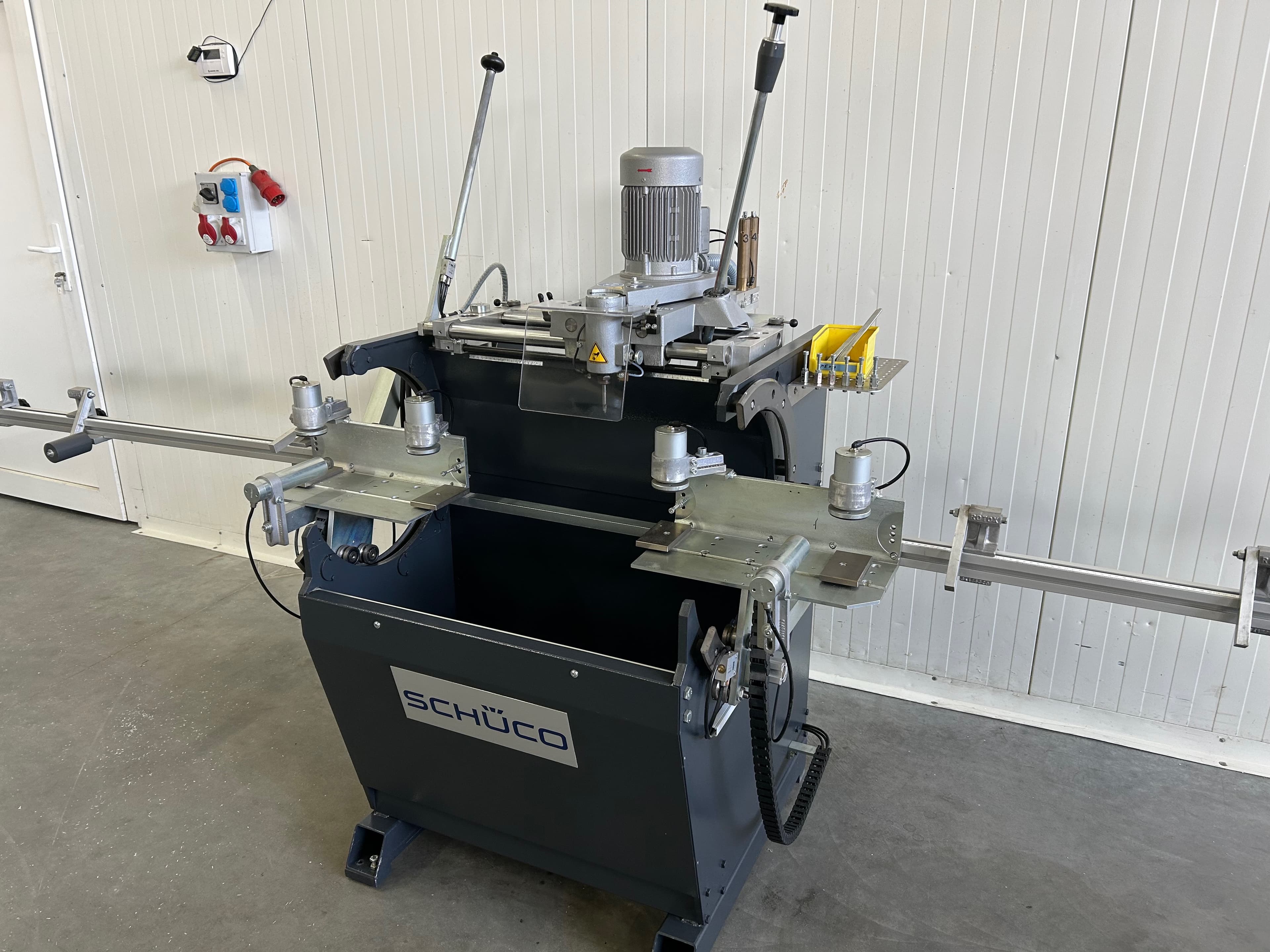 Copy milling machine